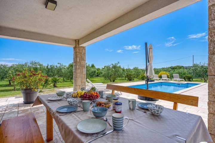 Sea View Villa Maria With Pool in Pomer, Costa sur de Istria