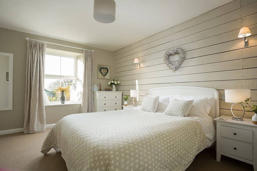 Cosy cottage with delightful private garden and summerhouse. in Northumberland