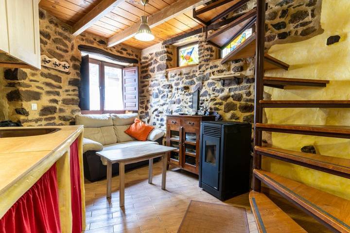 Apartamento de vacaciones para 2 personas, con terraza y vistas, Familias con niños en El Bierzo - 4