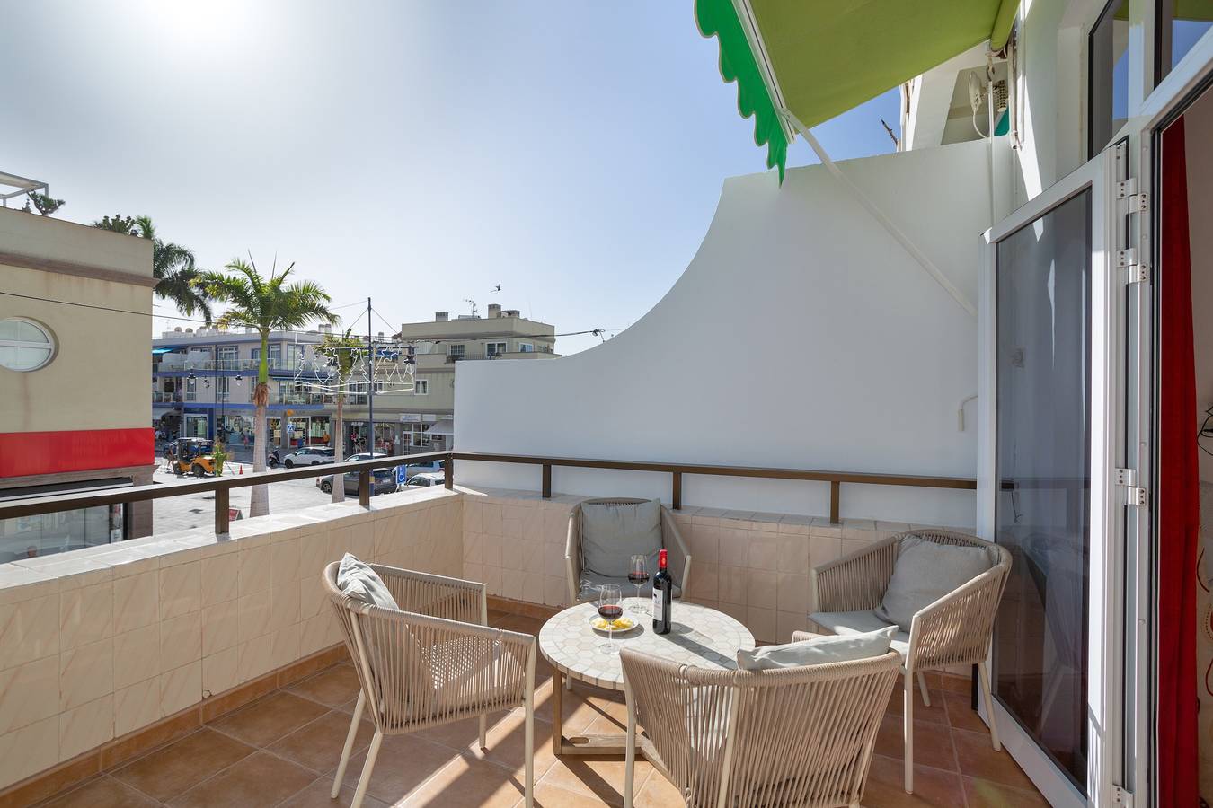 Apartamento entero, Apartamento de vacaciones 'Los Angeles 1' con vistas al mar, terraza compartida y Wi-Fi in Puerto de Mogan, Lomo Quiebre