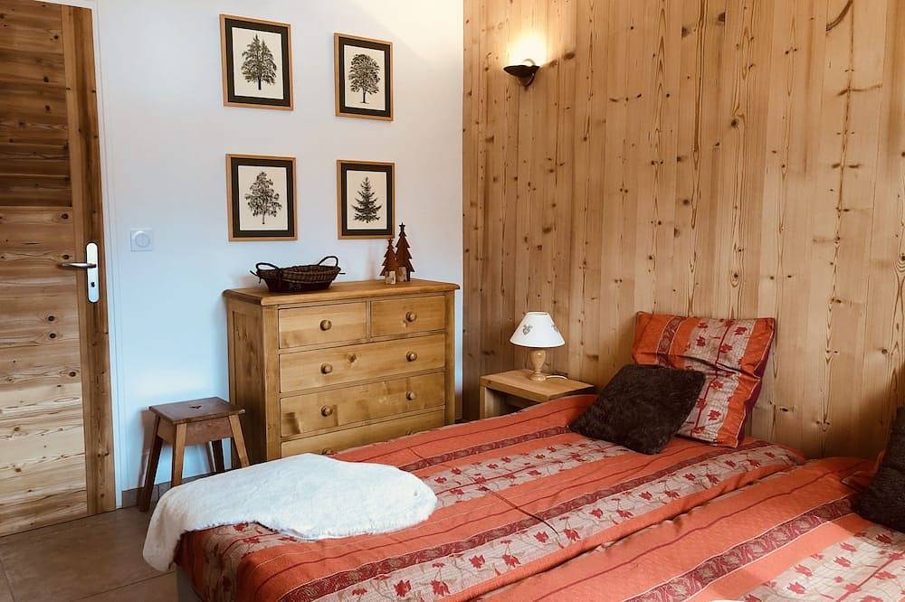 Les Chenapans, du bonheur dans un grand chalet ! in La Salle-les-Alpes, Serre Chevalier