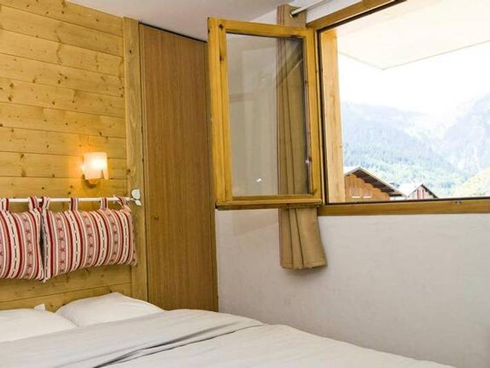 Camping pour 11 personnes, avec balcon, animaux acceptés dans les Alpes francaises - 4