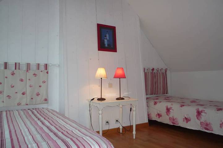 Location de vacances pour 4 personnes, avec jardin à Santec - 3