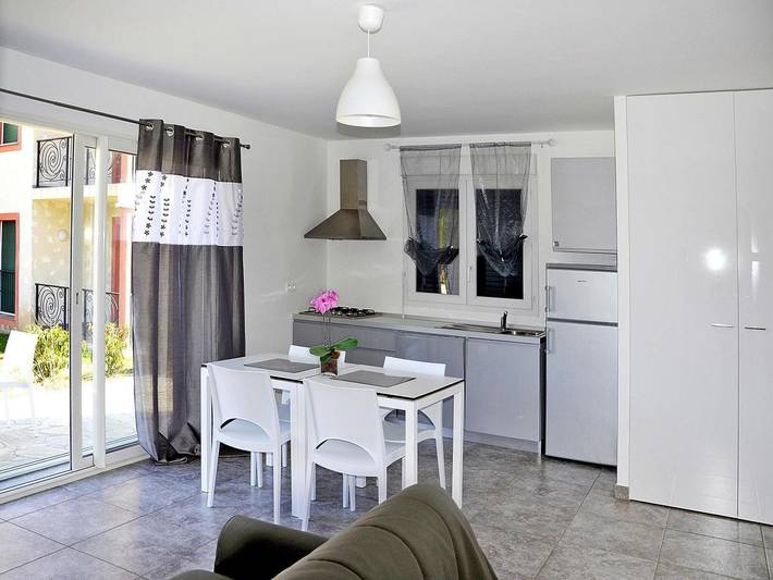Bungalow für 4 Personen, mit Balkon/Terrasse, kinderfreundlich auf Korsika - 4