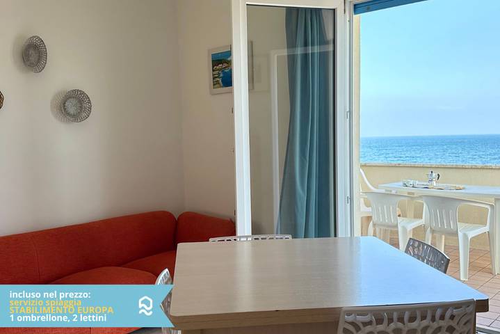 Appartamento intero, Rs321 - Marcelli, trilocale fronte mare con spiaggia inclusa in Marcelli, Numana