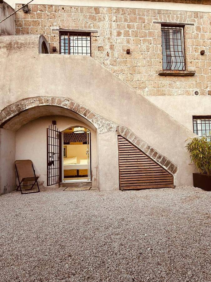 Gîte pour 5 personnes, avec jacuzzi ainsi que balcon et jardin, animaux acceptés dans Maddaloni - 3