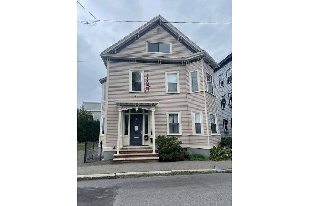 Ganze Wohnung, 2 Bedroom Fully Furnished Waterfront Condo Long Term Rental 31 Days+ in Salem (MA), Essex County (MA)