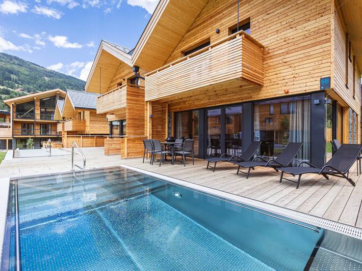 Chalet für 8 Personen, mit Balkon/Terrasse und Balkon sowie Terrasse und Garten in Kreischberg
