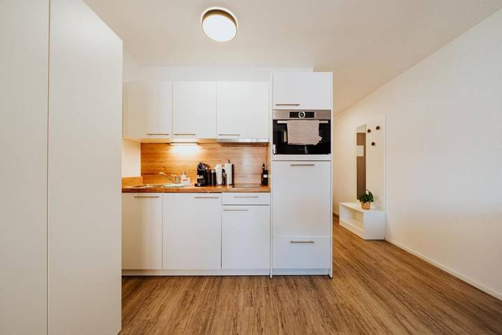 Ferienwohnung für 3 Personen, mit Balkon und Terrasse sowie Garten und Ausblick in Metzingen - 4
