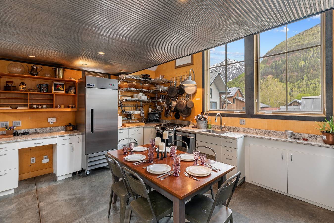 Galena Chalet 1Br, 1 & 2 Half Ba, Sleeps 6 in Telluride, Telluride Ski Resort