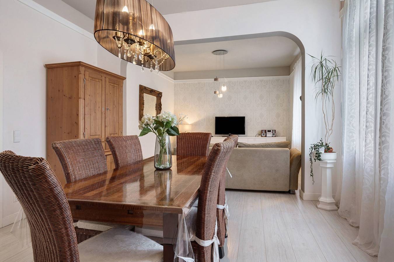 Ganze Wohnung, Charming Black Forest Apartments 2 - Deluxe Apartment / Zentrumsnah / 2 Schlafzimer / 6 Personen in Baden-Baden, Nordschwarzwald
