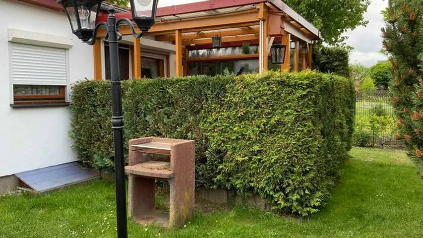 Ferienhaus für 2 Personen, mit Terrasse an der Müritz