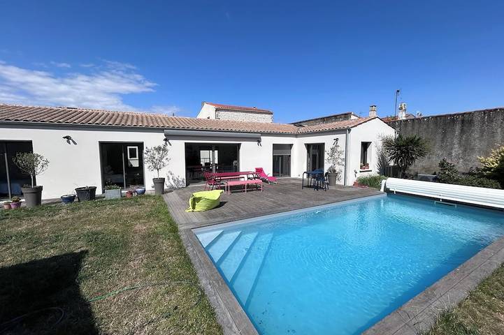 Ferienhaus für 6 Personen, mit Pool