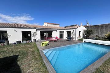 Ferienhaus für 6 Personen, mit Pool in La Rochelle
