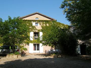 Gîte pour 2 personnes, avec jardin et piscine à Labruguière