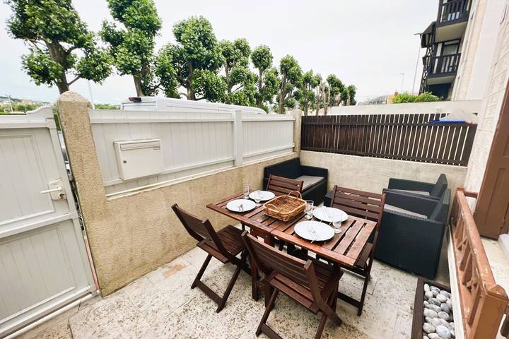 Location de vacances pour 6 personnes, avec terrasse, adapté aux familles dans Hippodrome de Deauville La Touques - 2