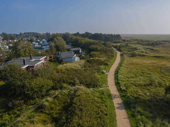 Bungalow für 4 Personen, mit Terrasse und Garten