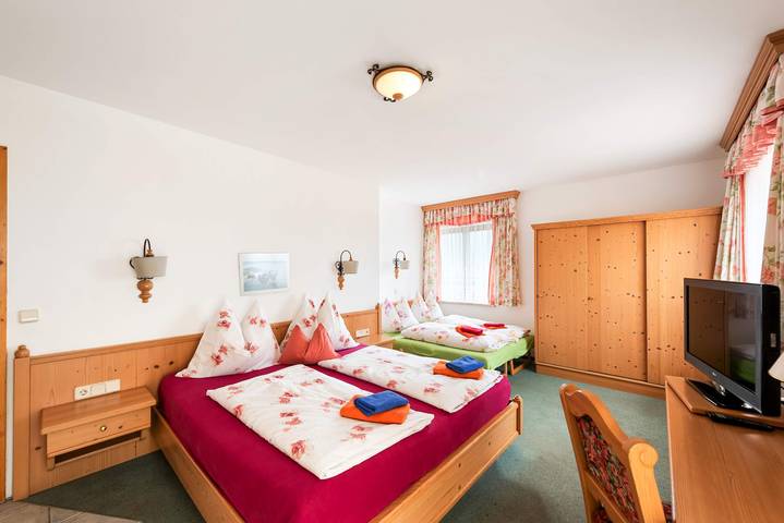 Ferienwohnung für 4 Personen, mit Garten und Sauna in Weststeiermark