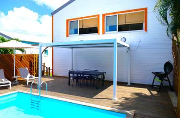 Gîte pour 6 personnes, avec piscine et terrasse dans Plage du Rocroy