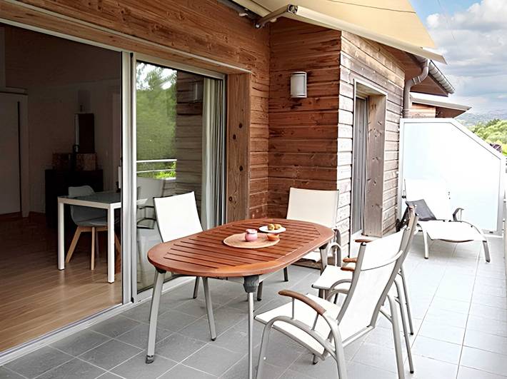 Gîte pour 4 personnes, avec piscine et terrasse dans Santa Giulia - 3