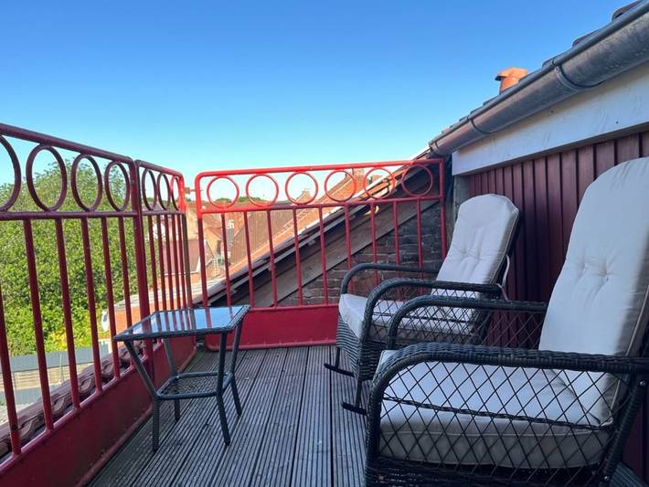 Studio für 2 Personen, mit Ausblick und Terrasse sowie Garten in Weener - 3