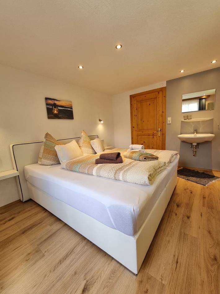 Ferienwohnung für 6 Personen, mit Balkon und Terrasse sowie Garten in See - 3