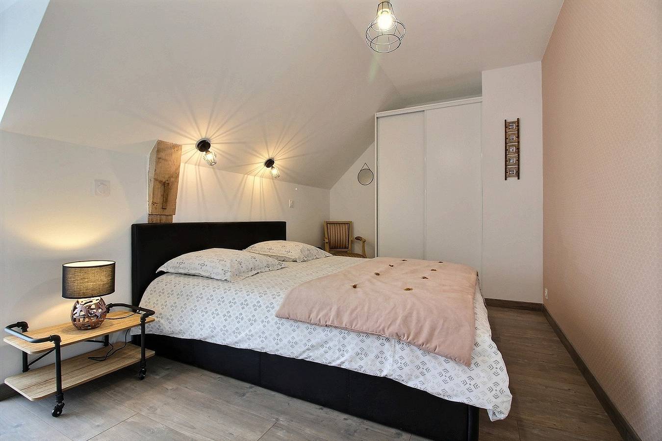 Les Gîtes de la Tour- Verdelet in La Bouillie, Région de Dinan