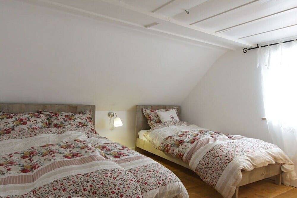 Bauernhaus in Kolbingen für 6 Von Belvilla in Bubsheim, Landkreis Tuttlingen