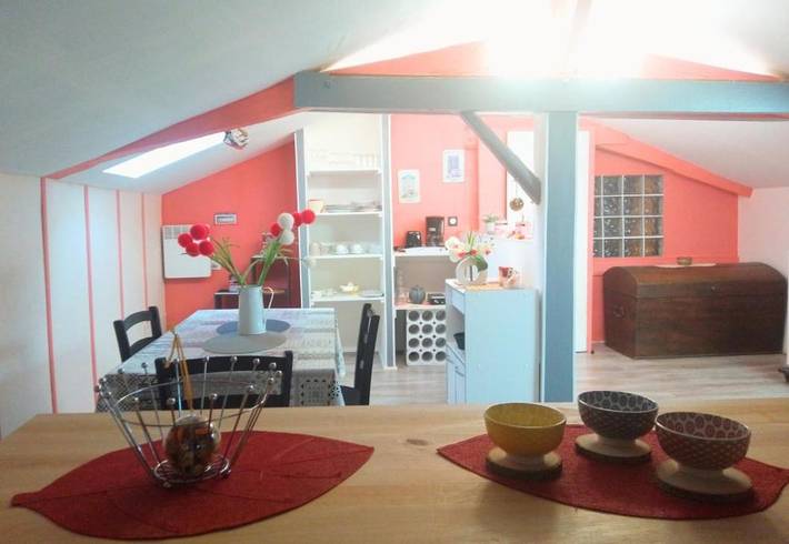 Gîte pour 2 personnes, avec terrasse et vue à Bahus-Soubiran - 4