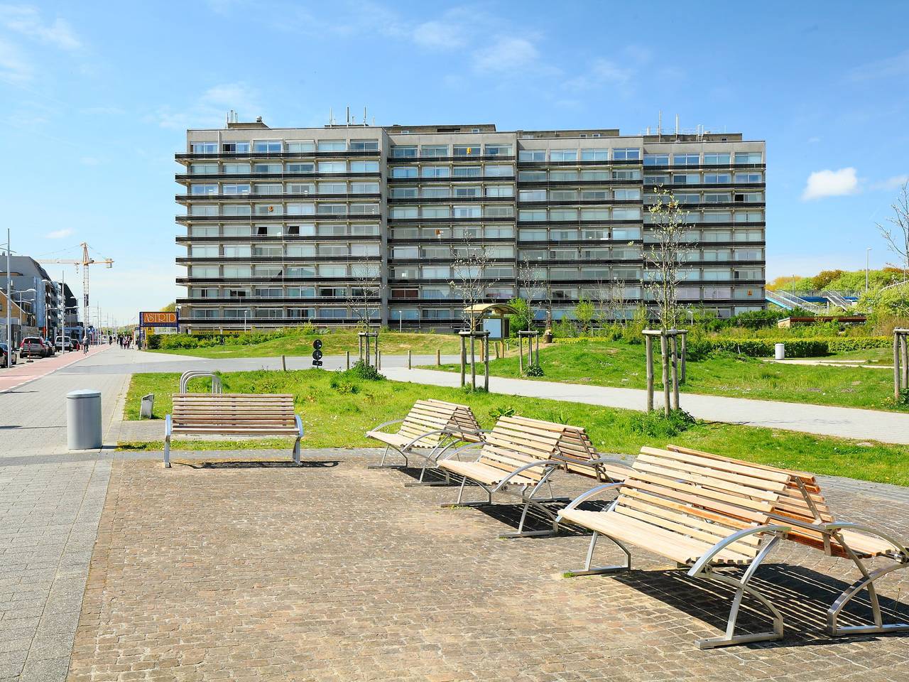 Ganze Wohnung, Astrid 702 with parking in Bredene, Belgische Küste