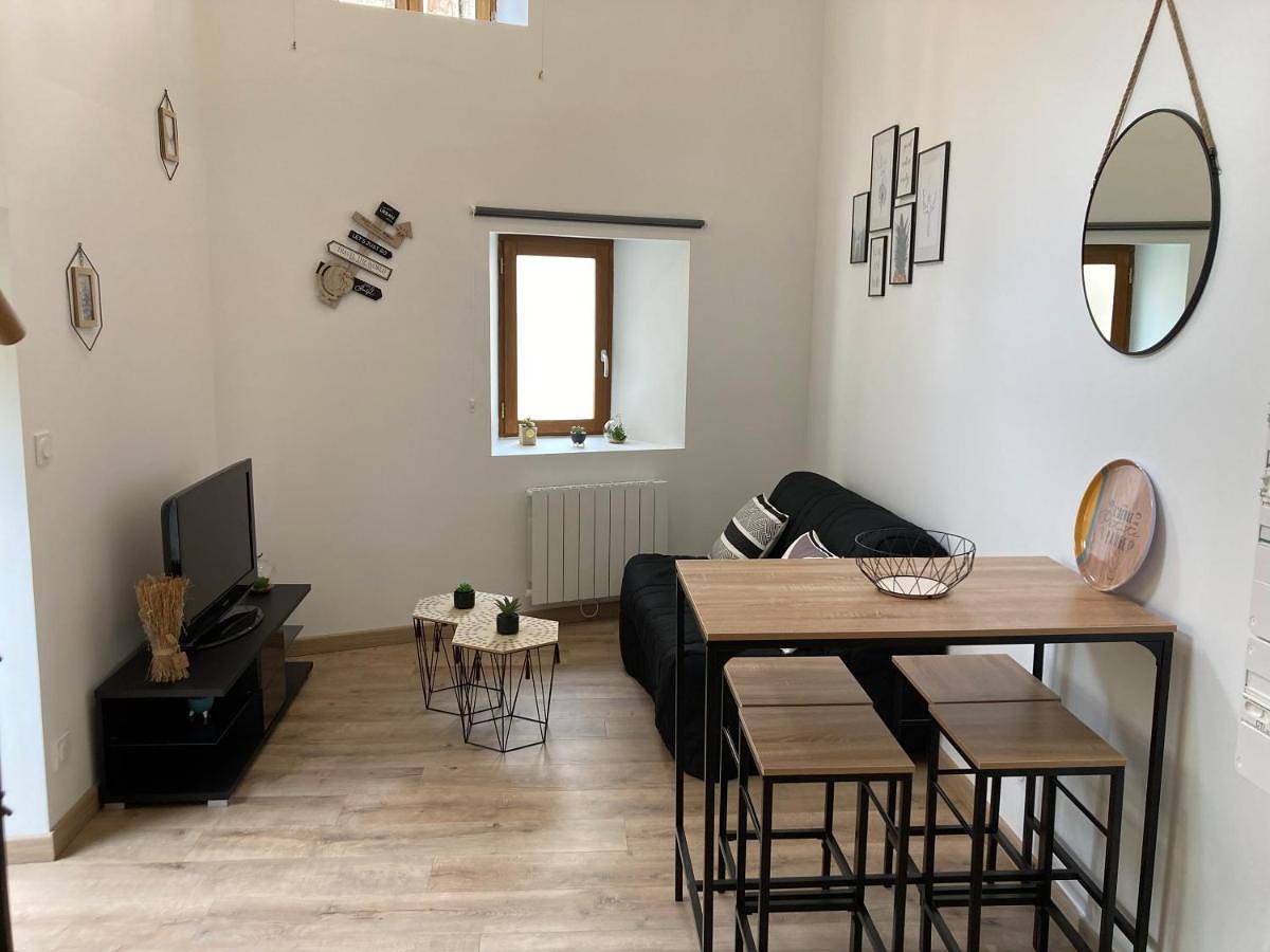 Appartement entier, Appartement au cœur d'Espalion La Cabane du Lot in Espalion, Aveyron