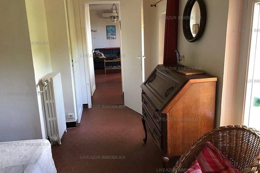 Ganze Wohnung, 2 bedzimmer ppartment alle komfort in einem teil im provençal mas meerblick garten für 5 in Sanary-sur-Mer, Mittelmeerküste (Frankreich)