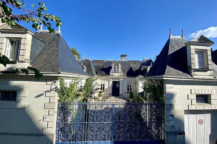 Castillo para 12 personas, con terraza y jardín - 1