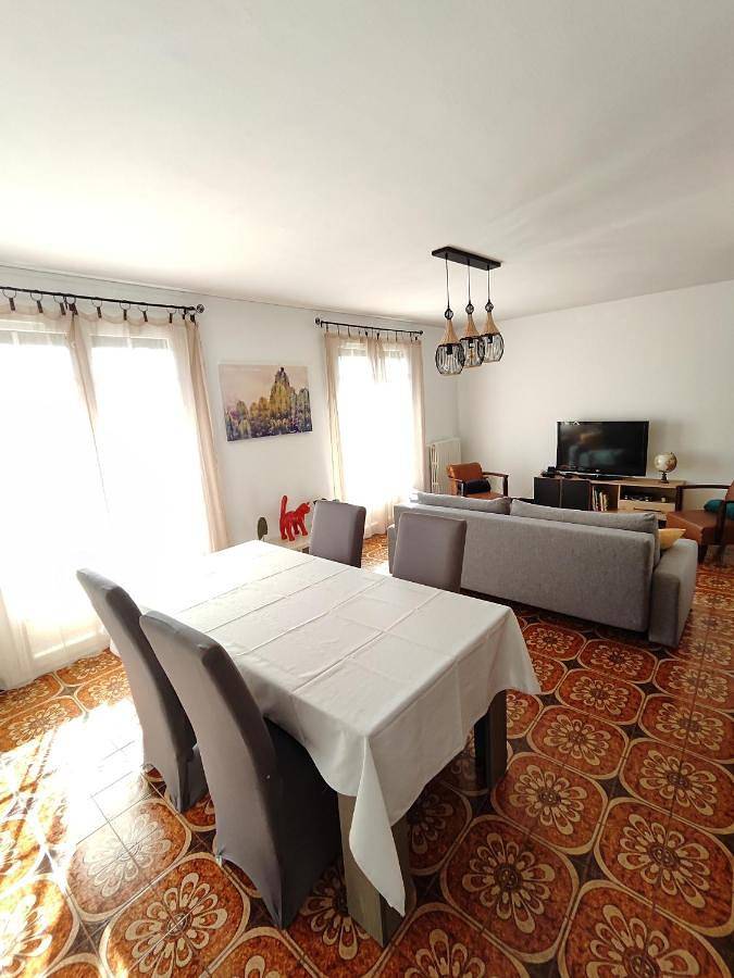 Gîte pour 6 personnes, avec vue et balcon à Digoin - 2