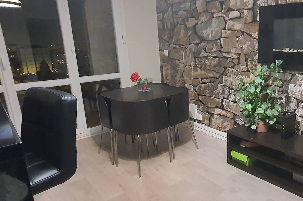 Appartement entier, Magnificent 56m2 apartment in Pau, Béarn