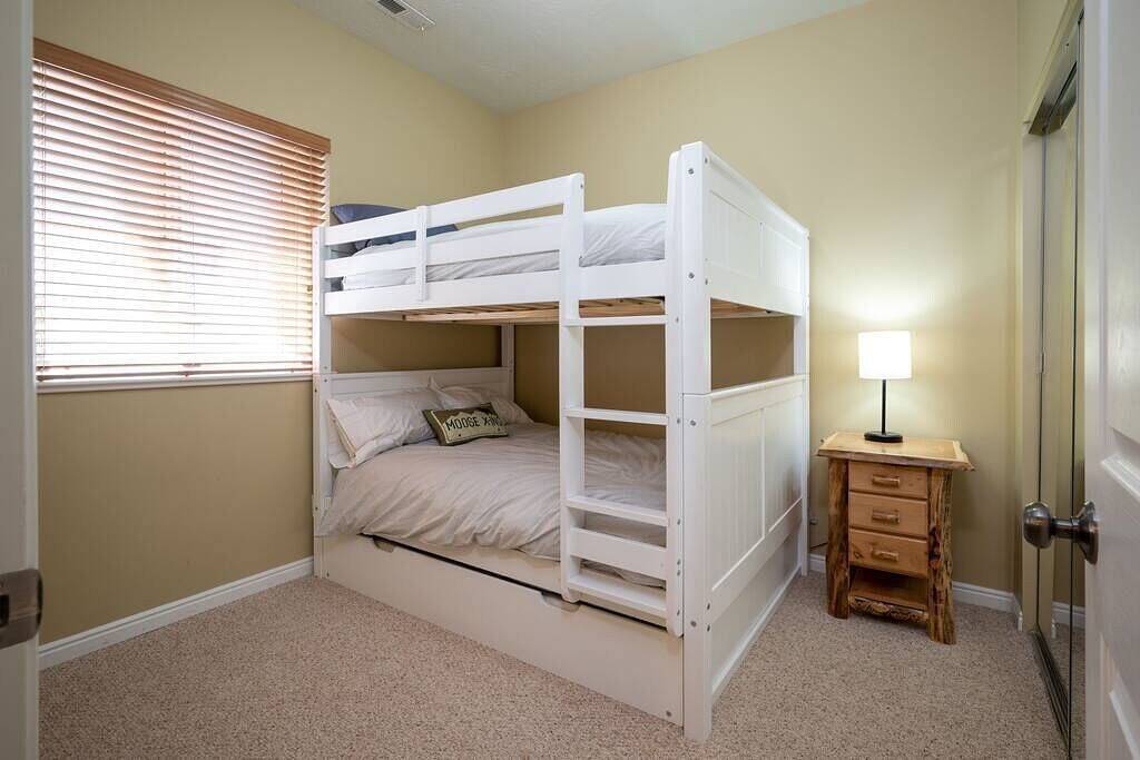 Ganze Wohnung, Ski Paradise Mh 303 | Near Powder Mtn | Hot Tub in Eden (UT), Uinta Wasatch Cache National Forest