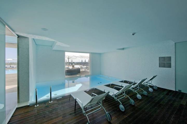 Hôtel pour 2 personnes, avec piscine et vue ainsi que jardin et sauna, animaux acceptés dans Estoi - 4