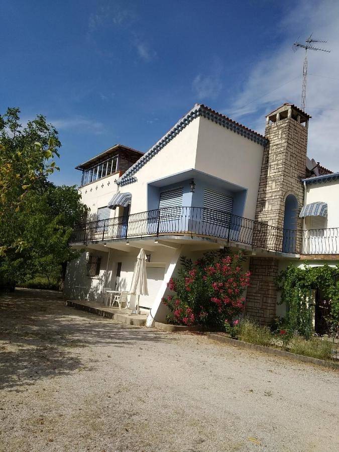 Appartement entier, One-Bedroom Apartment in Bordezac, Parc national des Cévennes