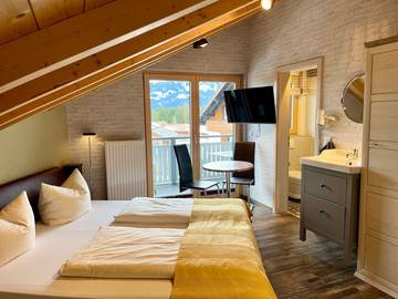 Ferienwohnung für 3 Personen, mit Balkon und Ausblick, mit Haustier in Bolsterlang