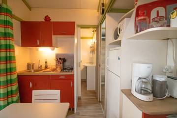 Chalet pour 4 Personnes dans Pianottoli-Caldarello, Corse-du-Sud, Photo 4