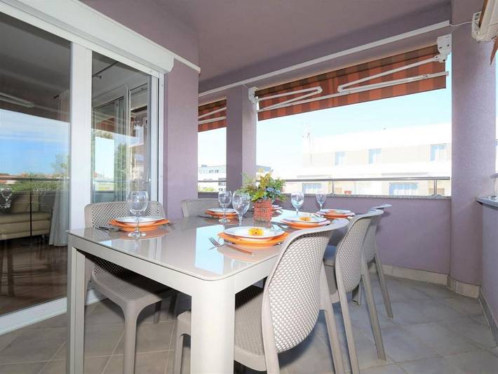 Apartament wakacyjny dla 6 osób w Novigrad