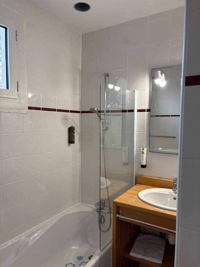 Hôtel pour 4 personnes, avec piscine et jardin, animaux acceptés à Préchacq-les-Bains - 3