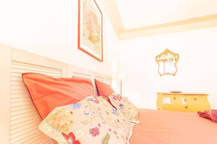 Gîte pour 4 personnes, avec terrasse et jardin dans Casino De Cassis - 4