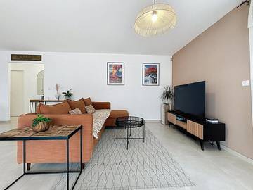 Location de vacances pour 6 personnes, avec jardin à Saint-André-de-Roquelongue