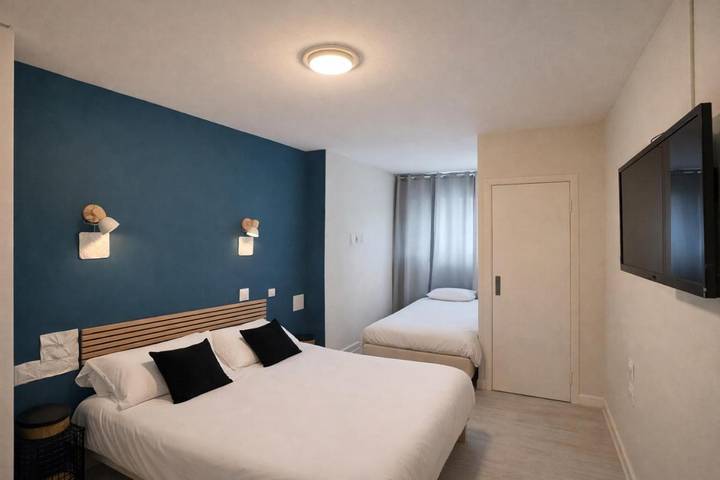 Hôtel pour 3 personnes, avec jardin et terrasse à Saint-Loup (Allier) - 3