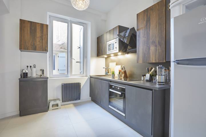 Ganze Ferienwohnung, Ferienwohnung für 3 Personen mit Balkon in Béziers, Côte d'Améthyste