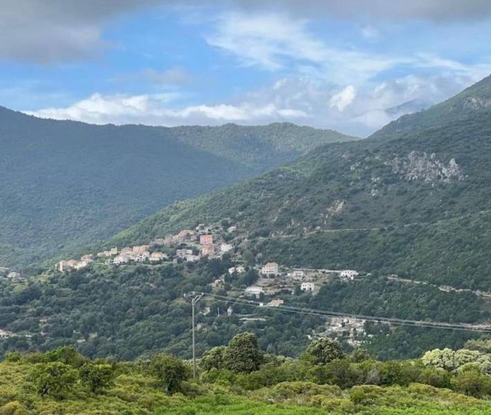 Gîte pour 6 personnes, avec Vue à Sari-d'Orcino - 3