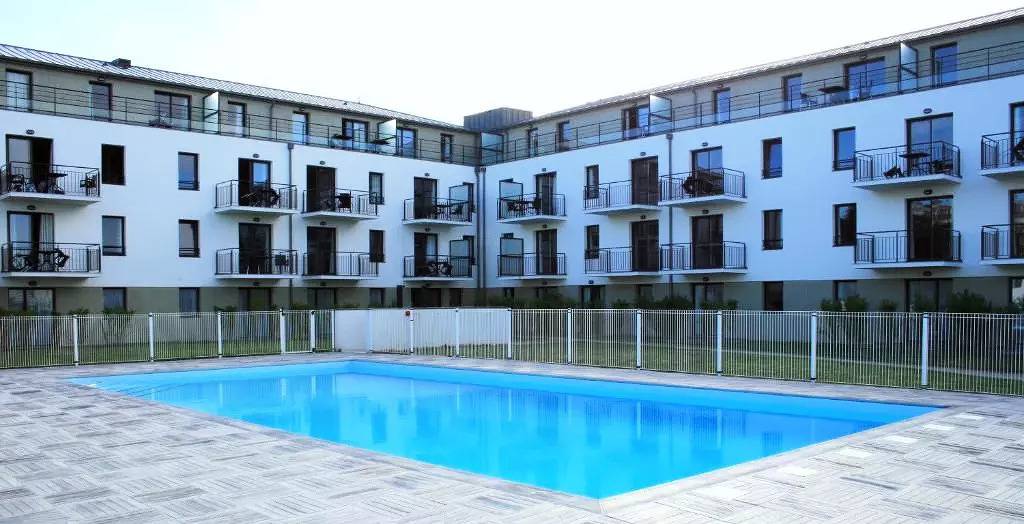 Appartement entier, 2 Pièces 2/4 Personnes Vue Latérale Mer in Concarneau, Région de Quimper