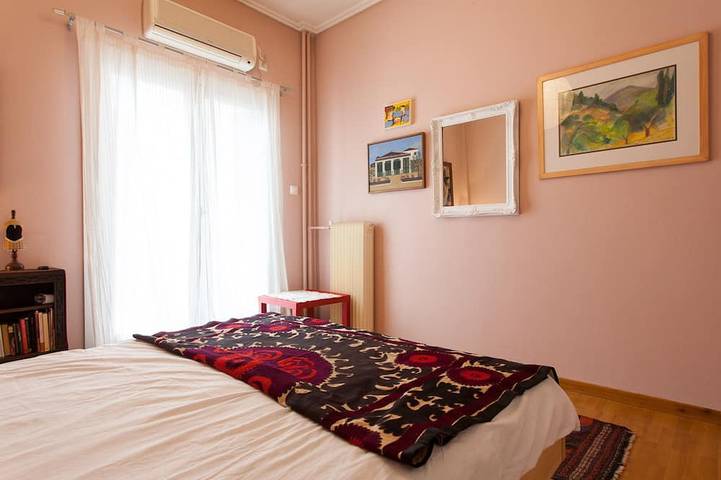 Appartement entier, Centre d'Athènes, appartement d'artiste pour 4 in Gizi, Athènes