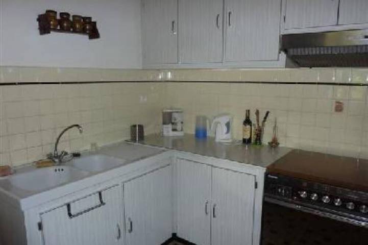 Location de vacances pour 6 personnes, avec terrasse et jardin à Beyrie-sur-Joyeuse